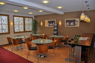 Fahrschule Pewny - Radstadt - Aufenthaltsraum